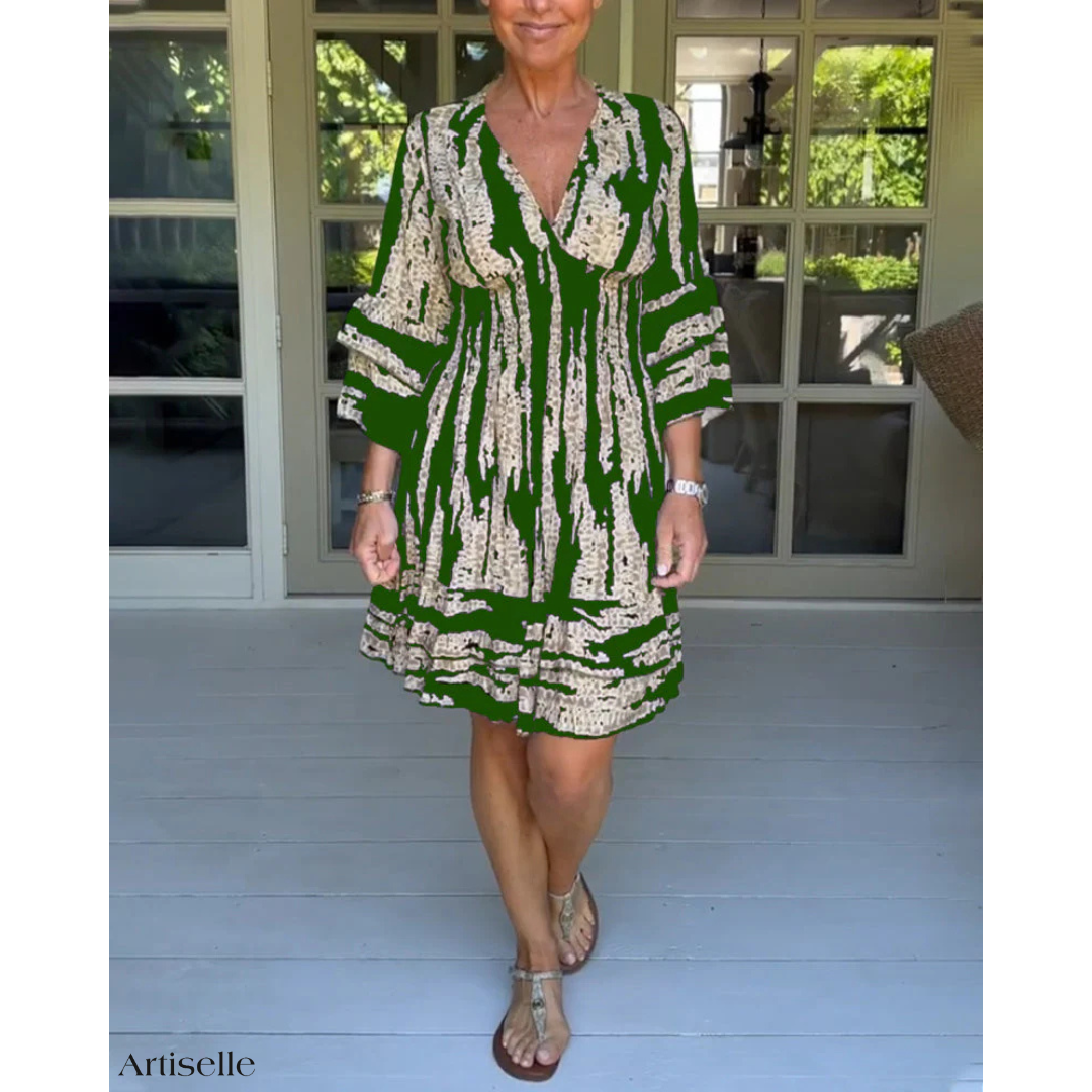 Artiselle | Lily - Glamour Goddess V-Neck Dress.
