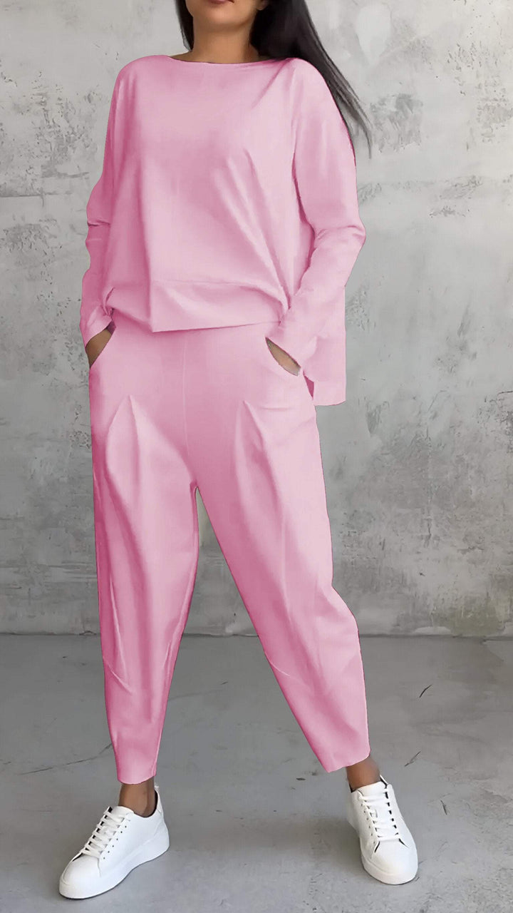 Artiselle | Demi - Comfortable Two-Piece Outfit